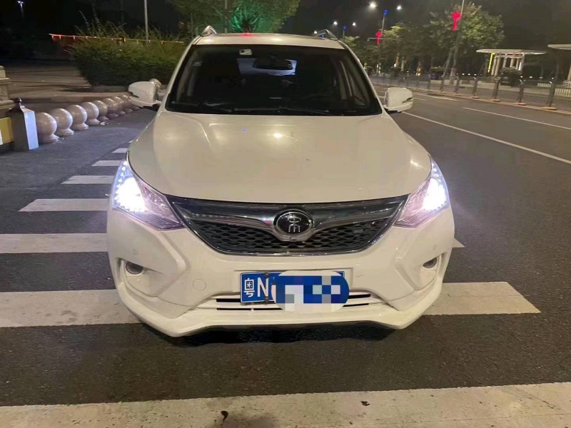 珠海18年比亚迪宋1