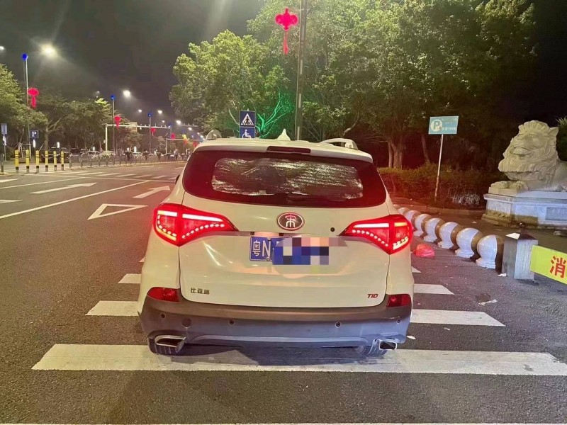 珠海18年比亚迪宋2