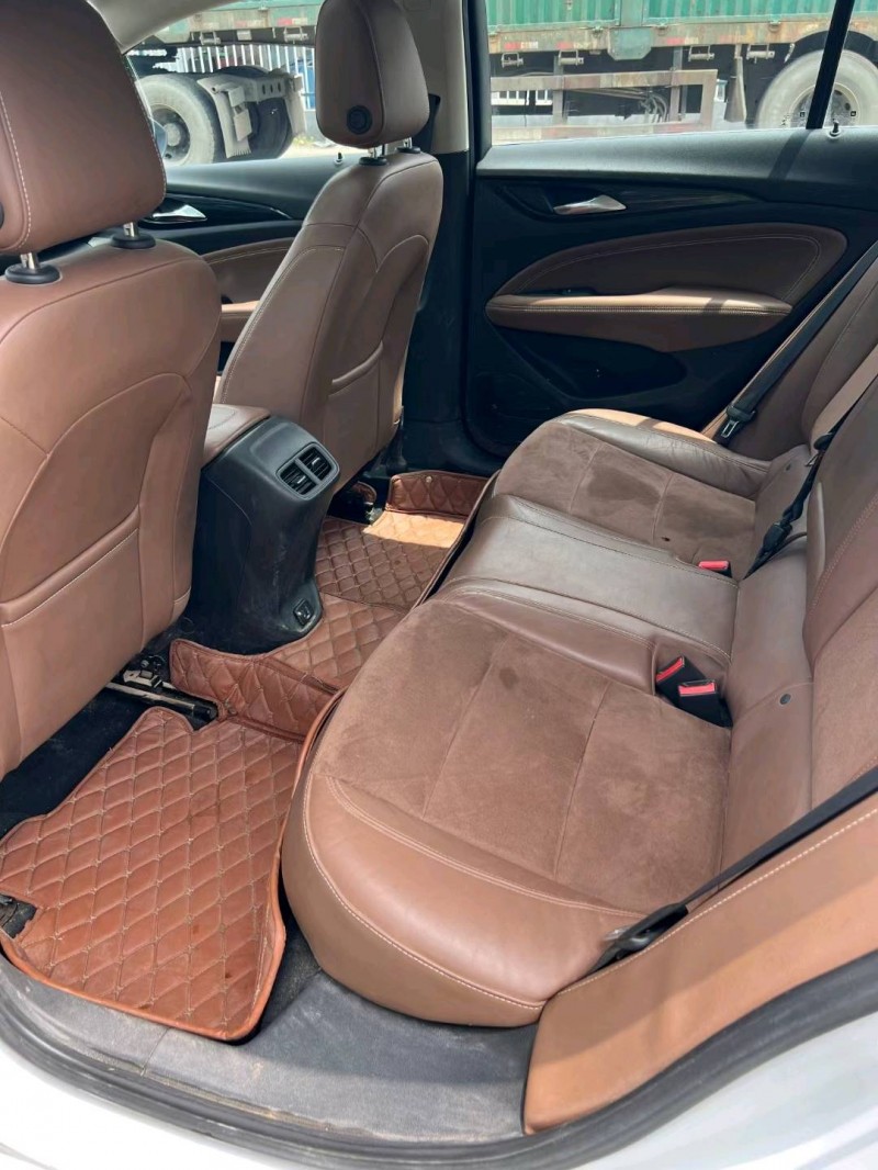 沈阳17年别克君威4