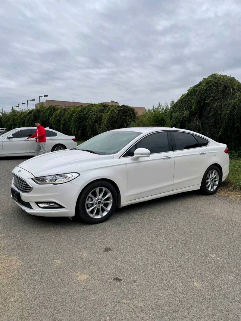 沈阳17年福特蒙迪欧2