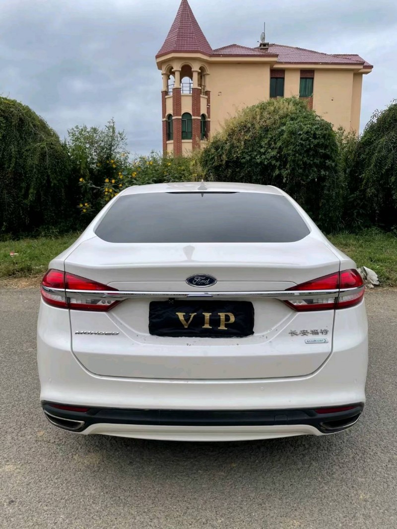 沈阳17年福特蒙迪欧6