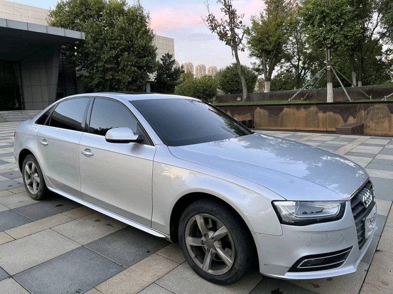 沈阳12年奥迪A4L3
