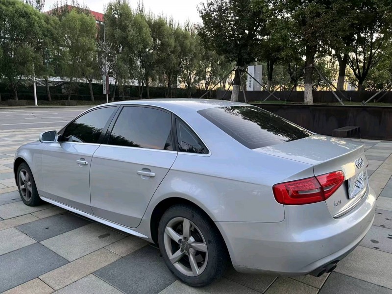 沈阳12年奥迪A4L7