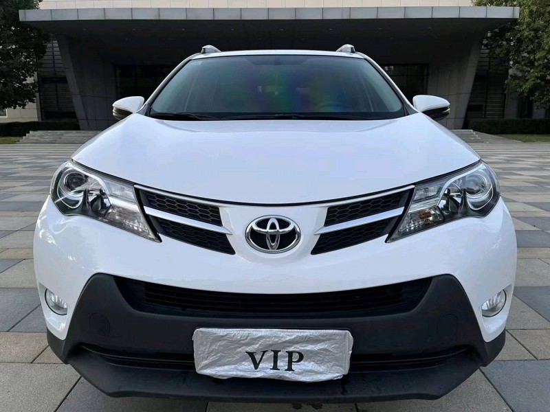 沈阳15年丰田RAV4荣放8
