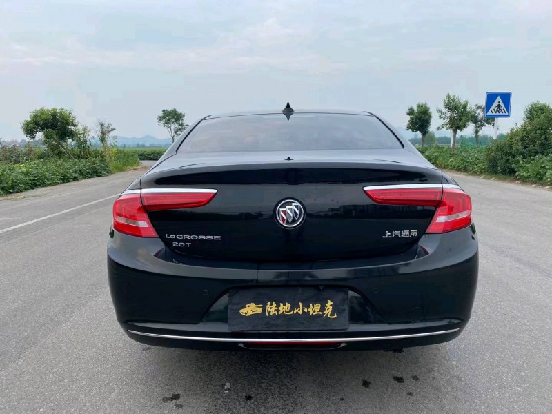 徐州19年别克君越9