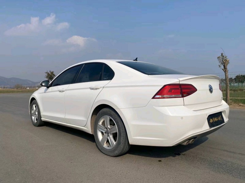 徐州16年大众凌渡2