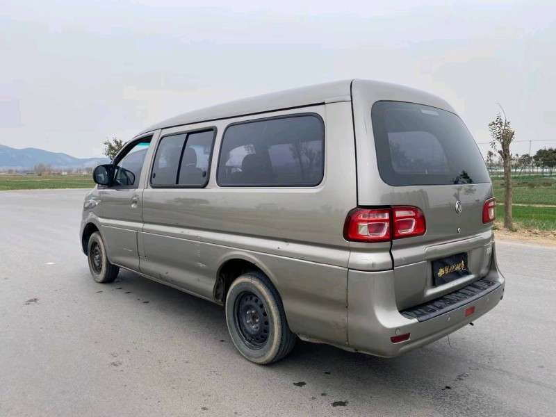 徐州19年东风菱智8