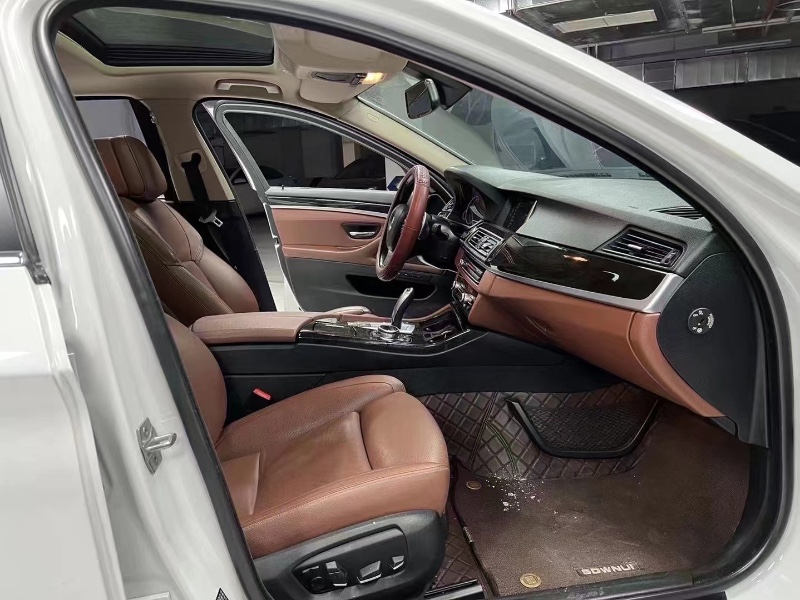 成都15年宝马5系5