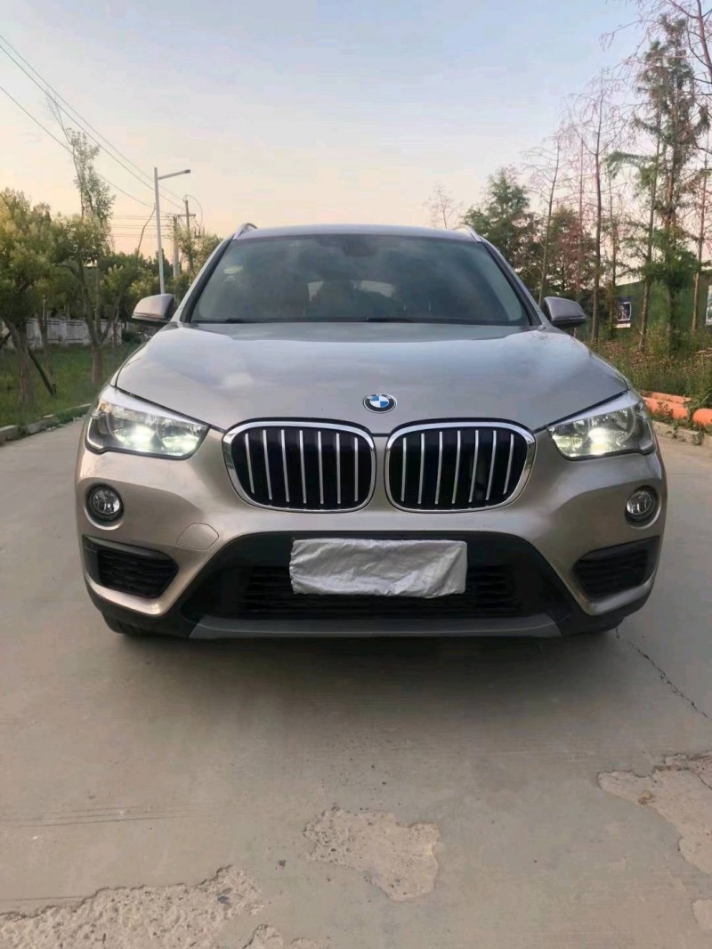 徐州17年宝马X11