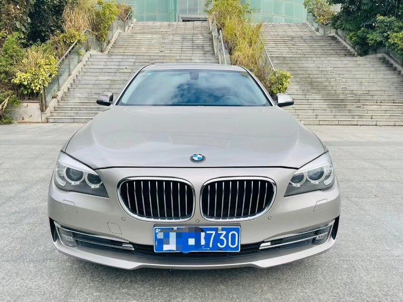 深圳14年宝马7系9