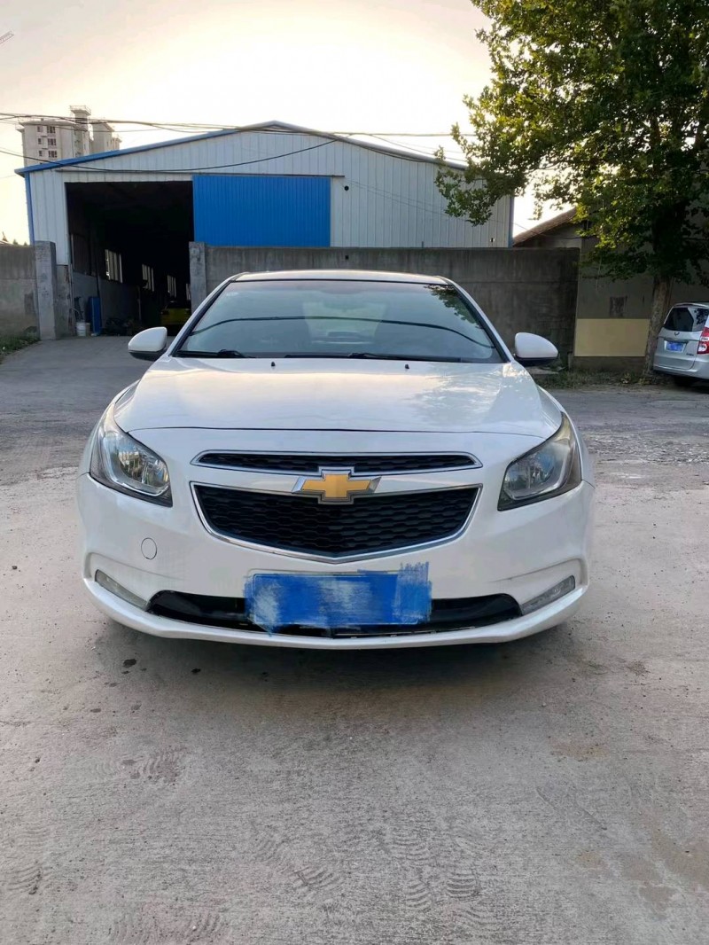 潍坊16年雪佛兰科鲁兹1