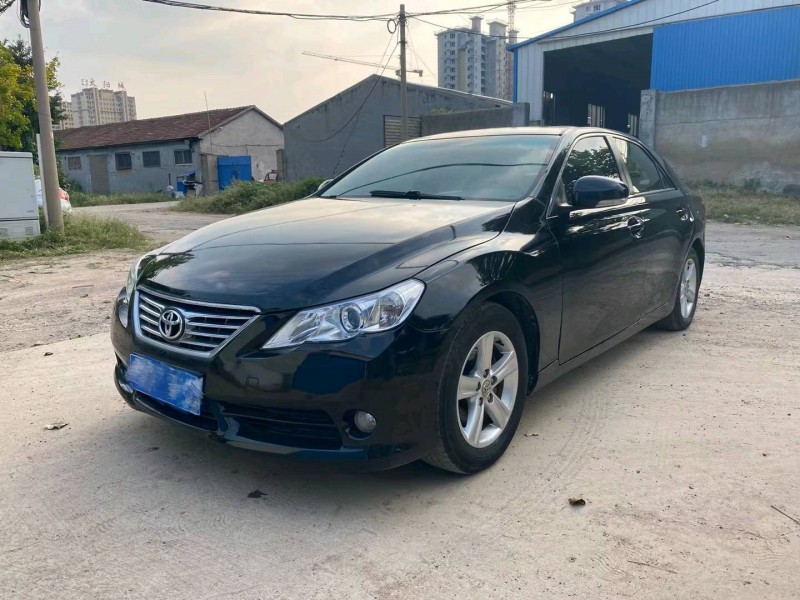 潍坊12年丰田锐志2