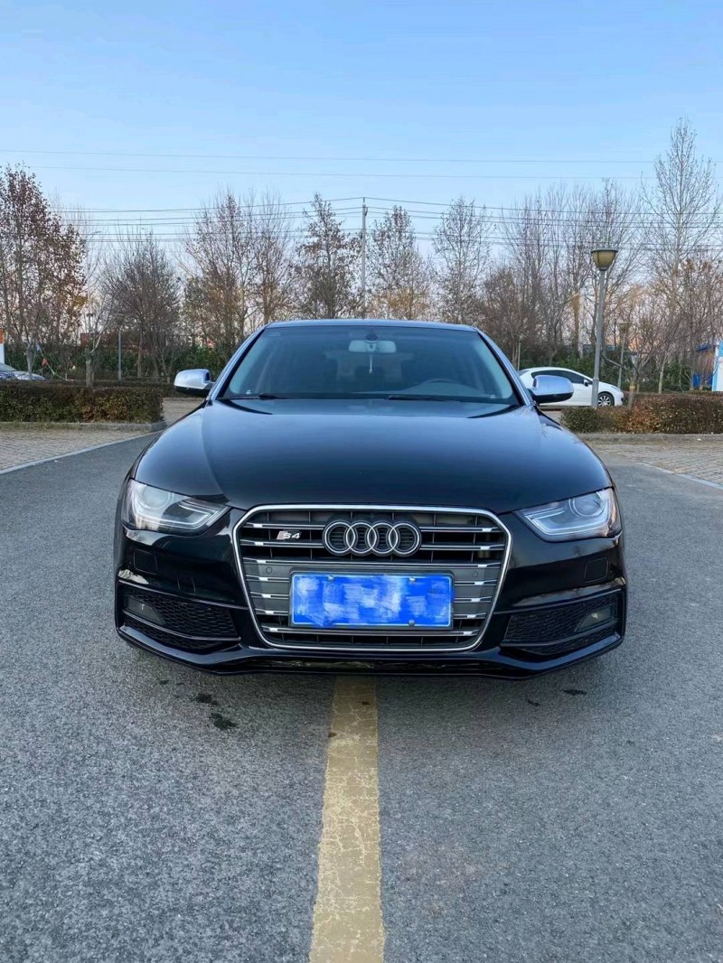 潍坊13年奥迪A4L1