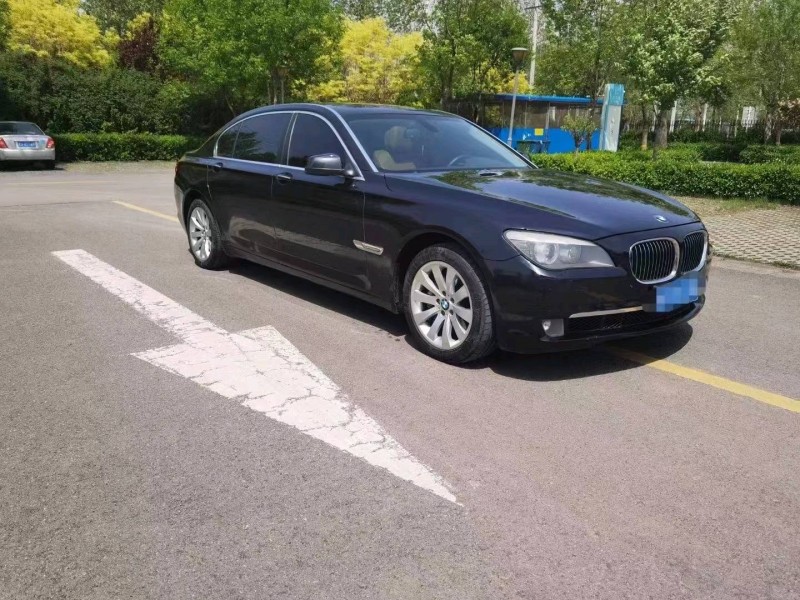 潍坊12年宝马7系2