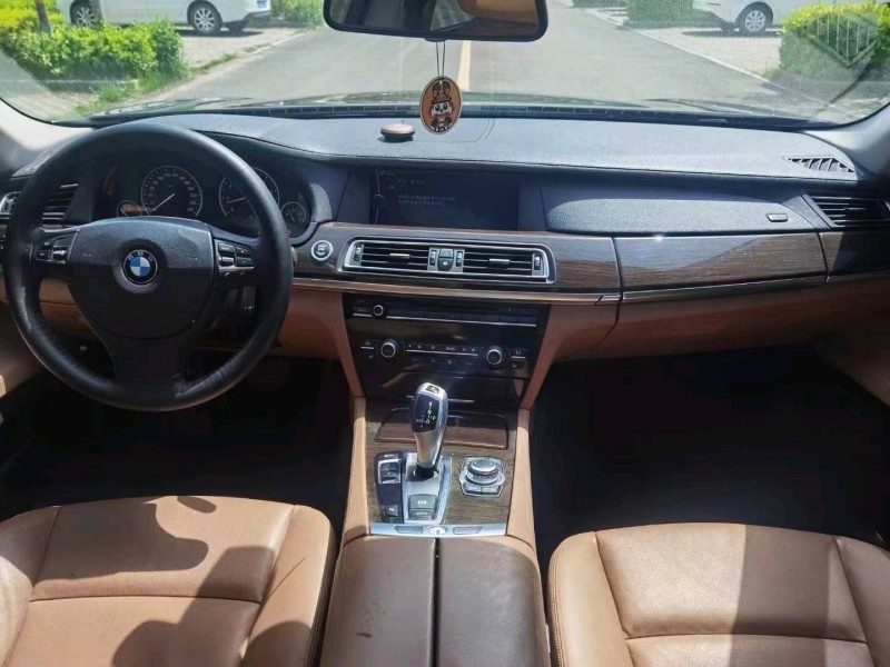 潍坊12年宝马7系5