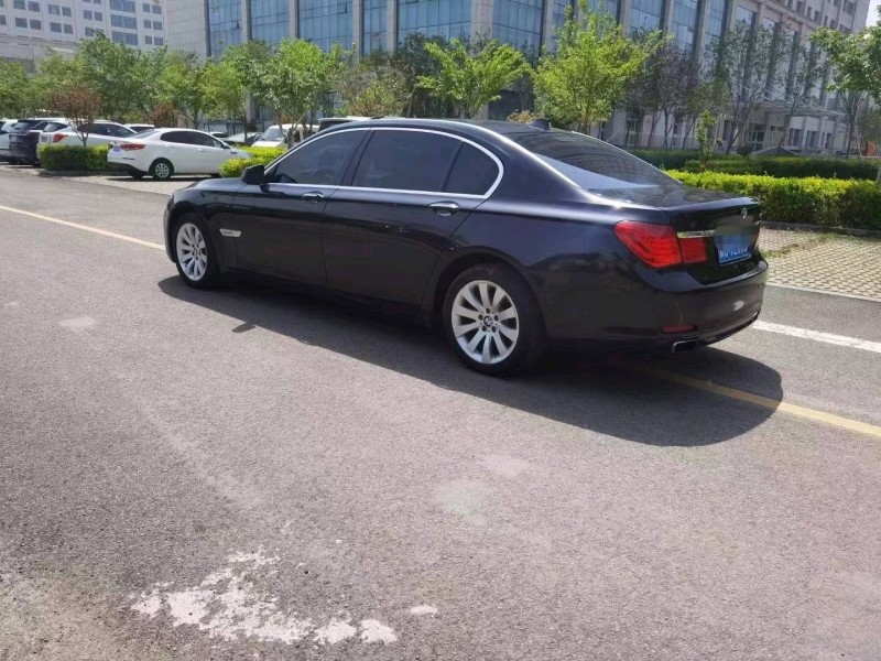 潍坊12年宝马7系7