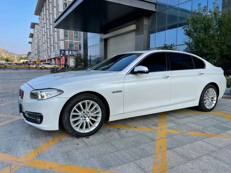 济宁15年宝马5系8