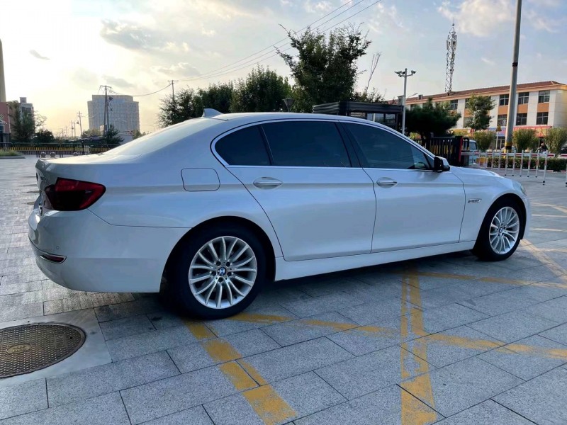 济宁15年宝马5系3
