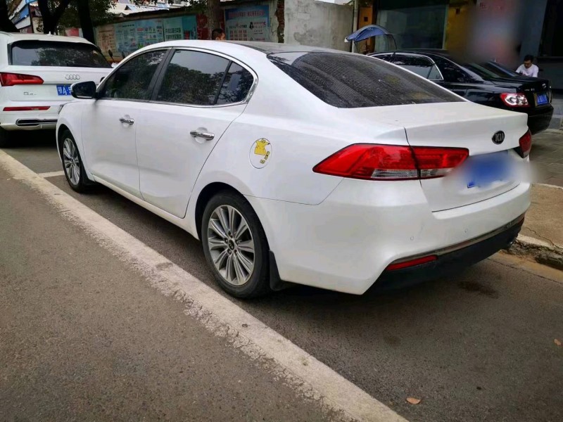 北京17年起亚K44