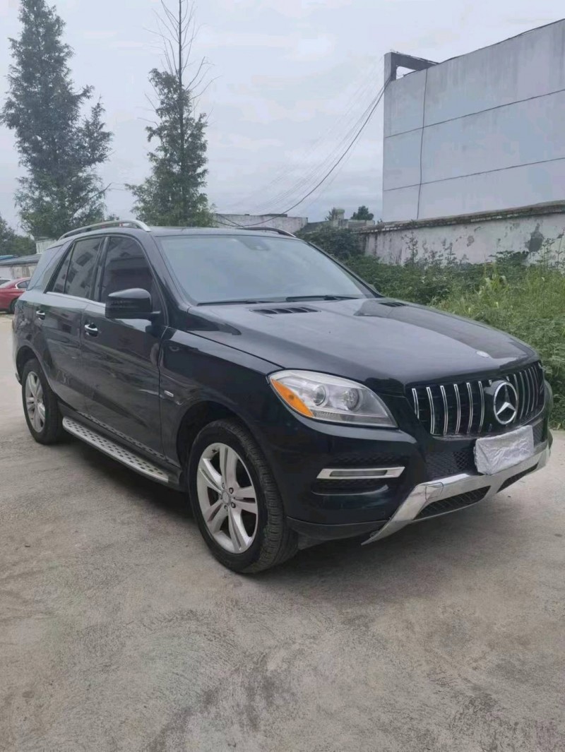 济宁12年奔驰ML3