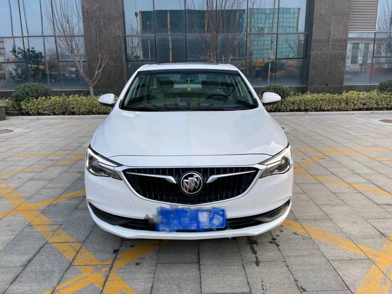 济宁19年别克英朗1