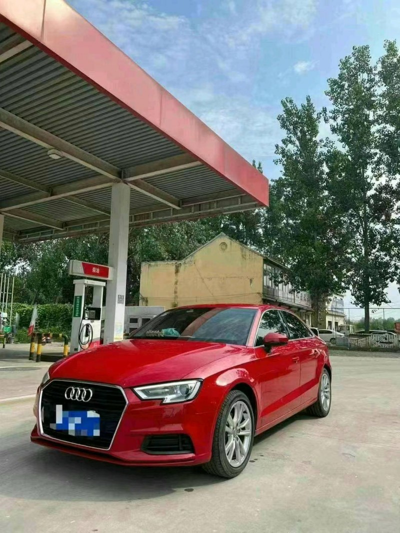 北京18年奥迪A38