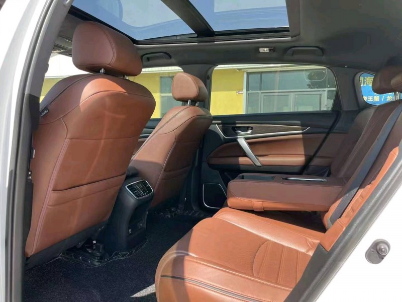 枣庄17年本田URV4