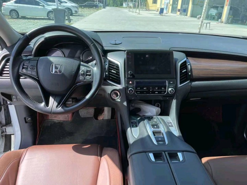 枣庄18年本田冠道5