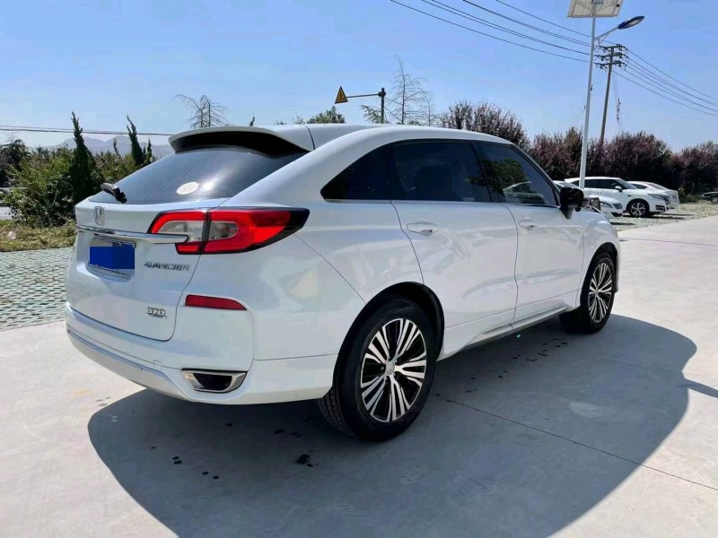 枣庄18年本田冠道7