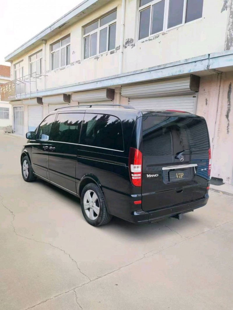 枣庄15年奔驰唯雅诺6