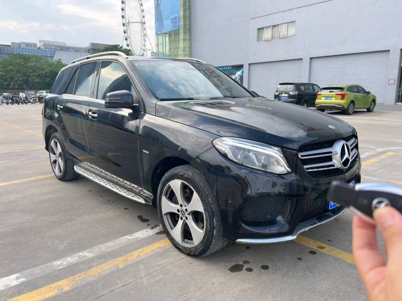 广州19年奔驰GLE2