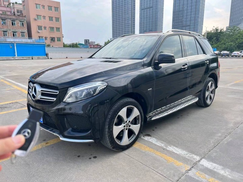 广州19年奔驰GLE3