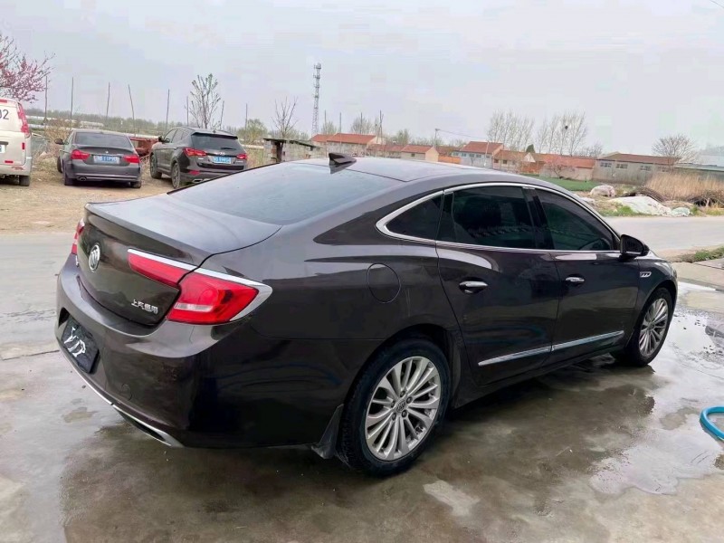 枣庄17年别克君越4