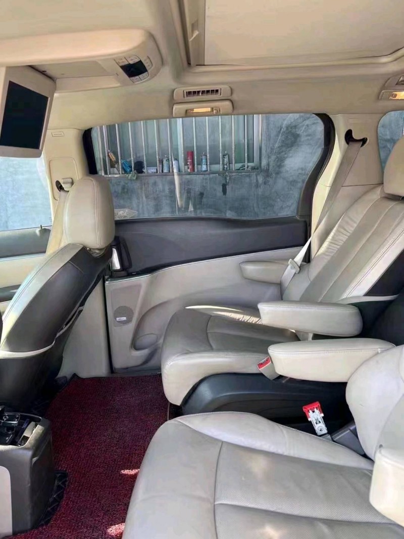 枣庄12年别克GL85