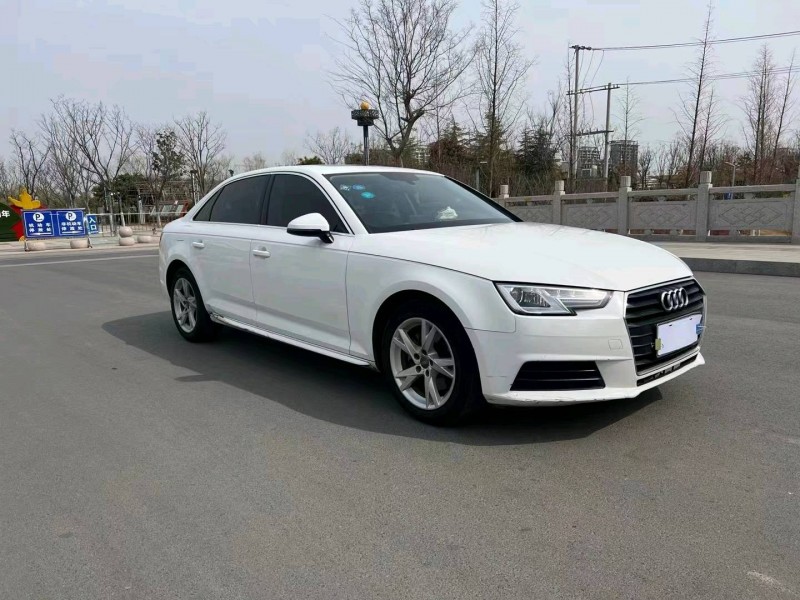 徐州17年奥迪A4L3