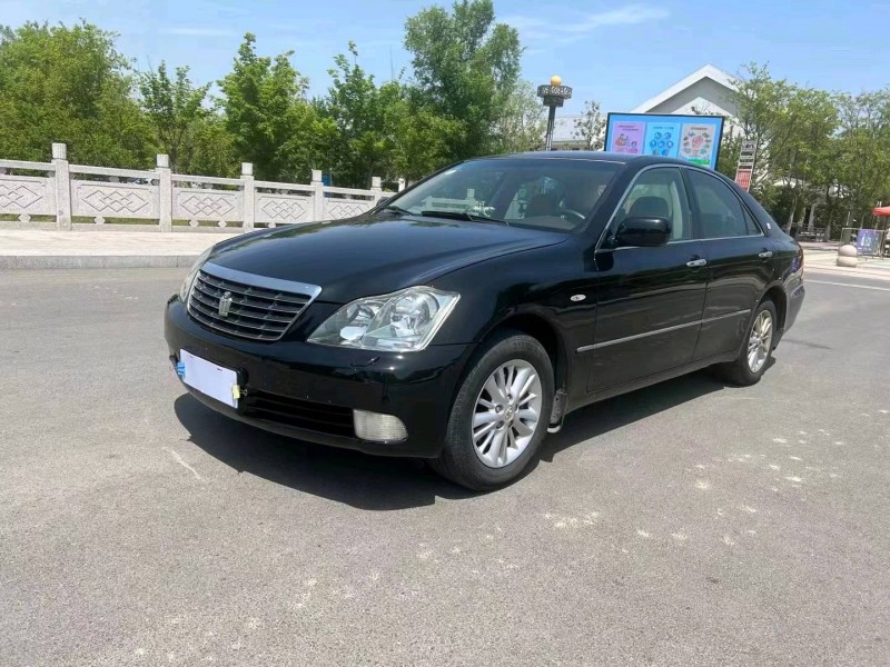 徐州06年丰田皇冠3