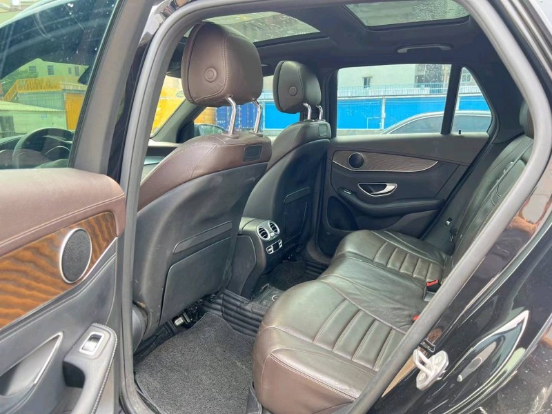 广州16年奔驰GLC7