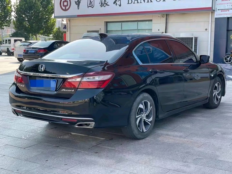 枣庄16年本田雅阁2