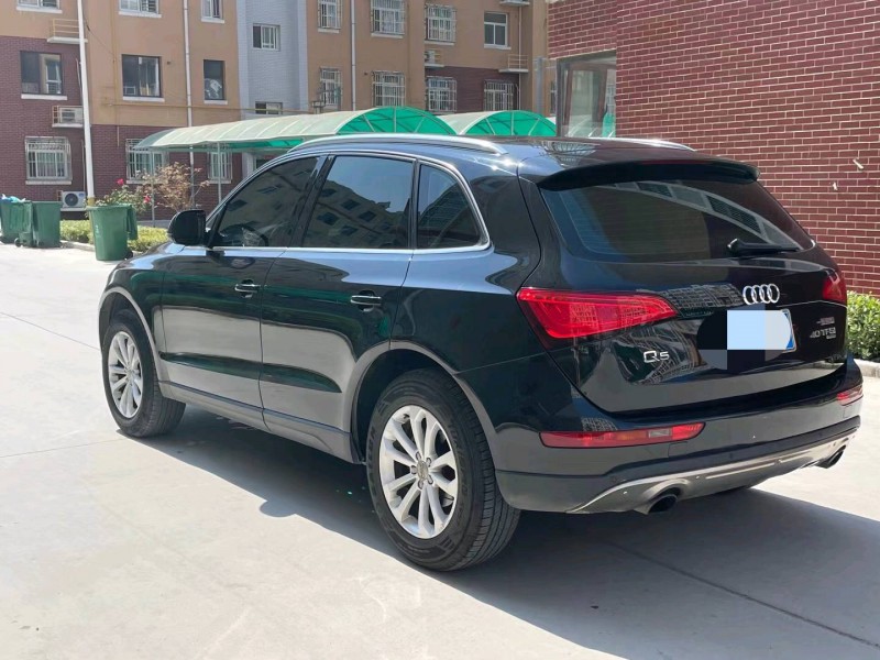 保定13年奥迪Q54