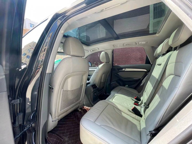 保定13年奥迪Q58