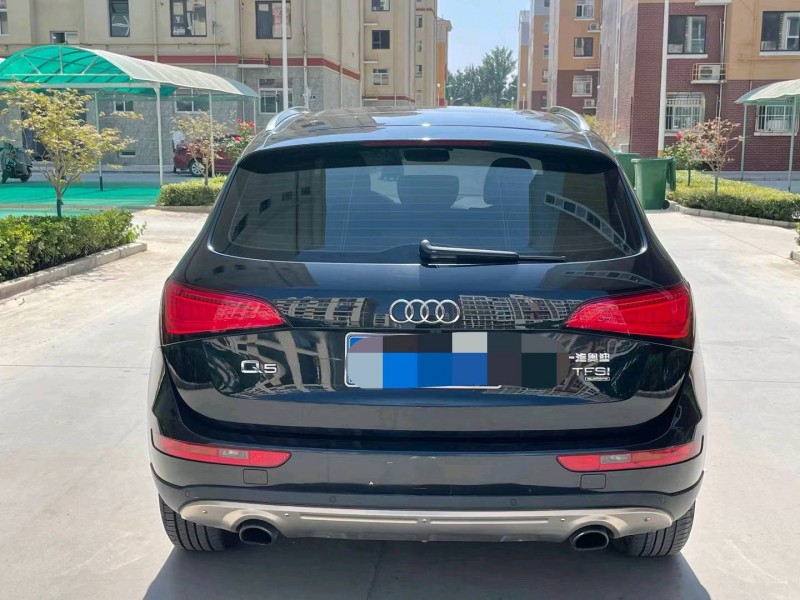 保定13年奥迪Q59