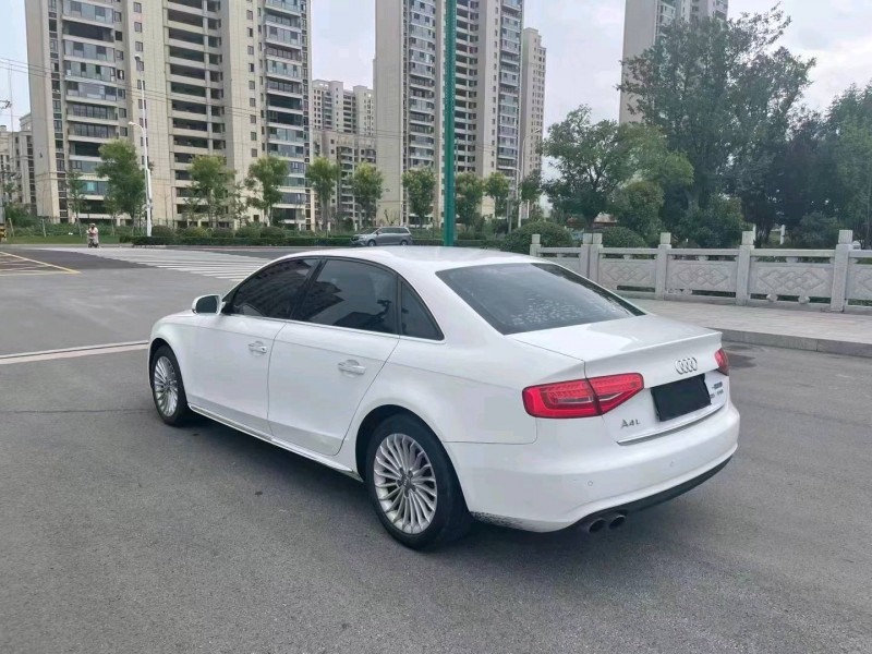 徐州16年奥迪A4L5