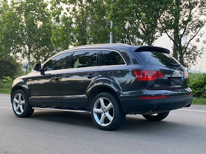 徐州08年奥迪Q74