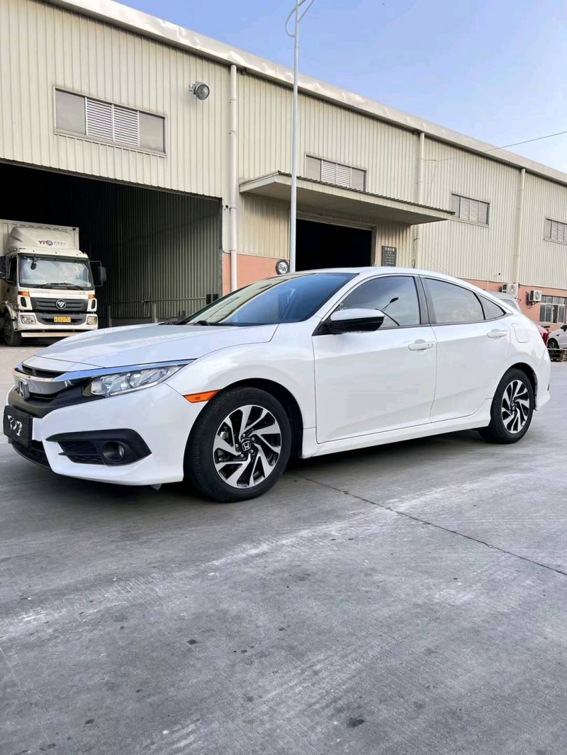 东莞18年本田思域2