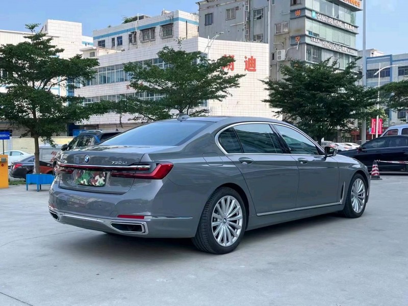 东莞21年宝马7系8