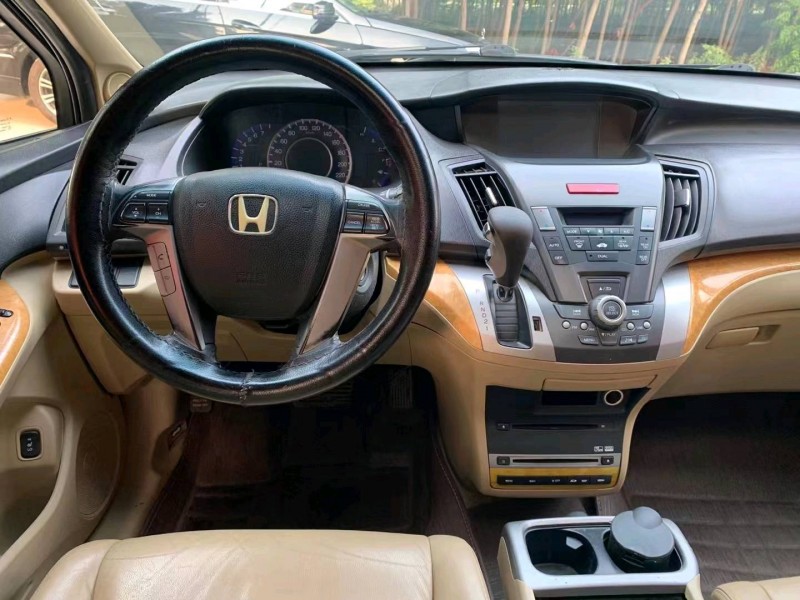 保定11年本田奥德赛6