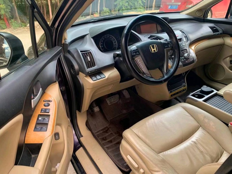 保定11年本田奥德赛1