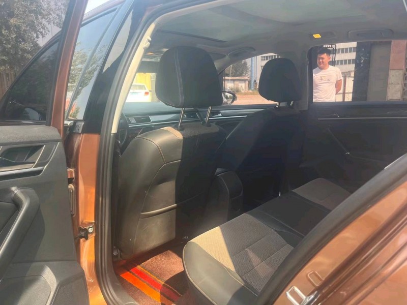 保定19年大众蔚领4