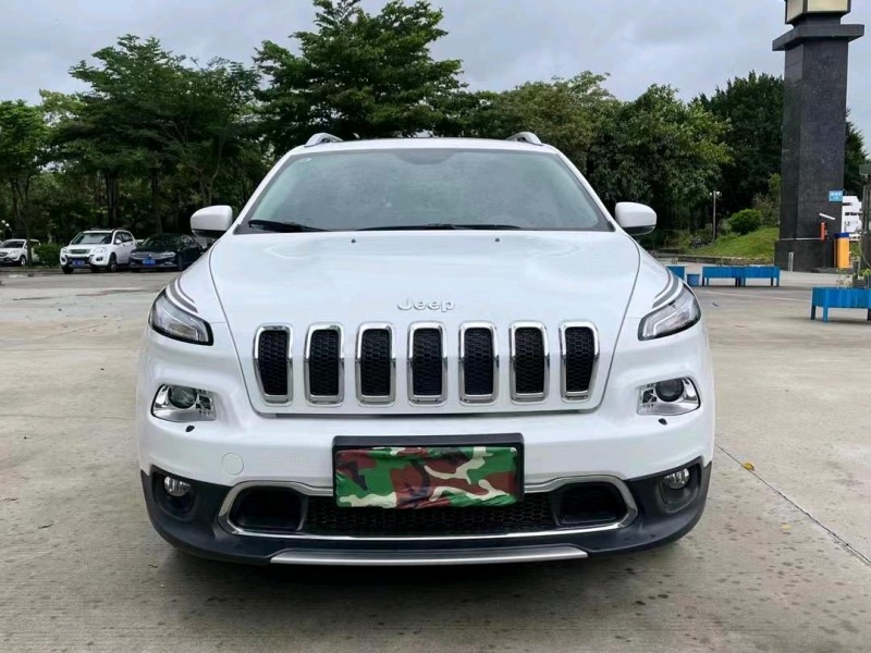 東莞21年Jeep自由光1