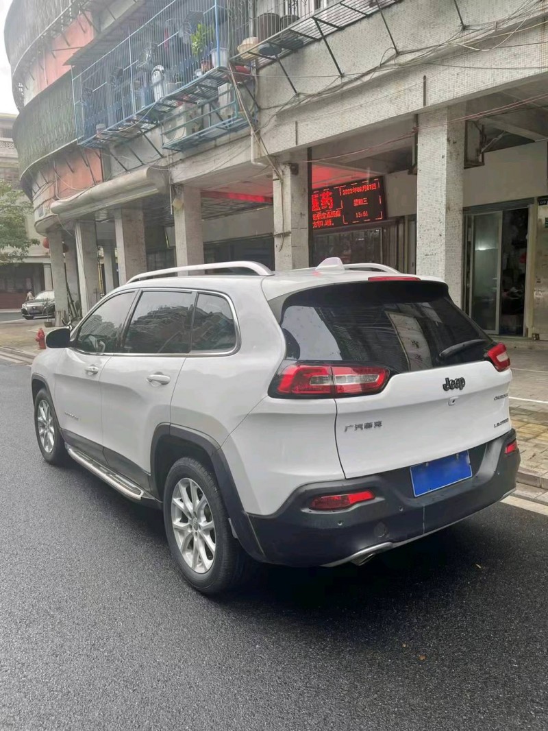 廣州18年Jeep自由光7